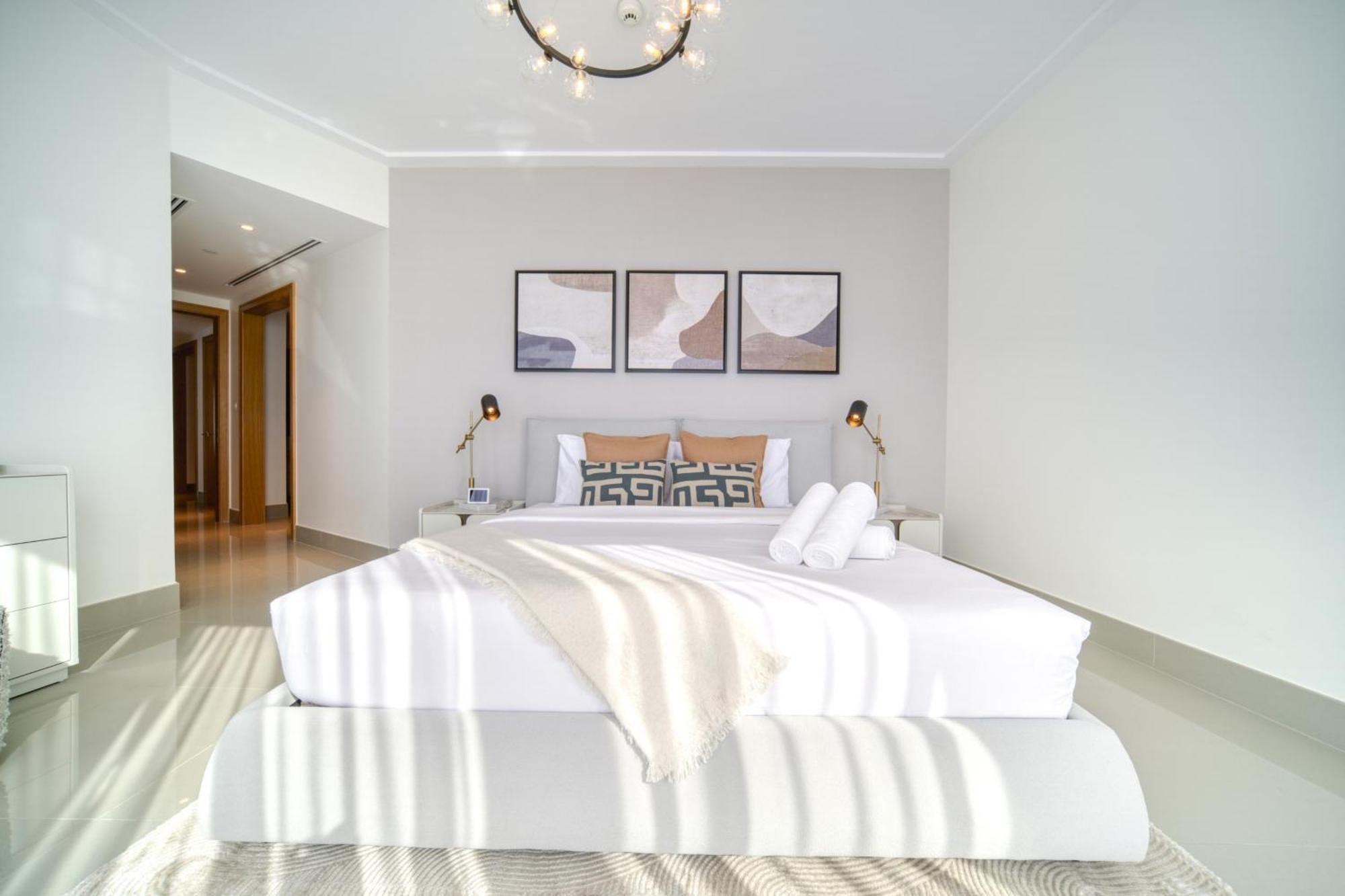 Downtown Luxury - Stunning Burj Khalifa & Sea View - 5 Minutes Walk To Dubai Mall Habitación foto